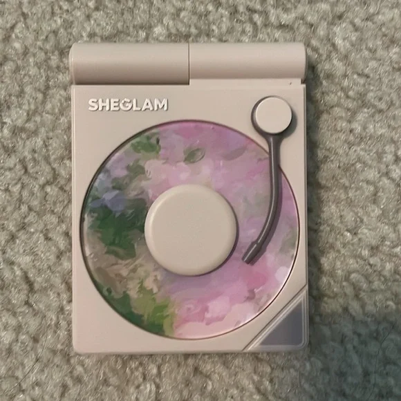 Sheglam Bundle - Picture 2 of 11